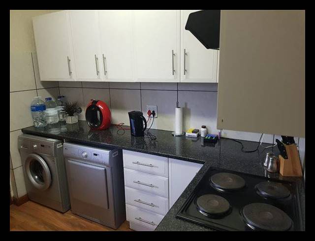 2 BEDROOM DUPLEX FOR SALE IN GLEN MARAIS